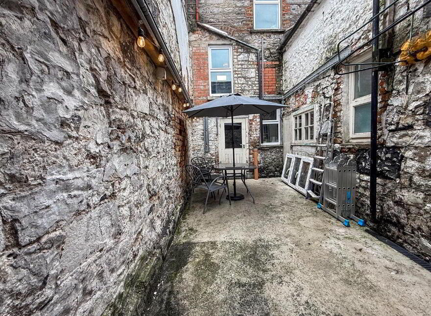 8 Davis Street, Limerick City Centre, Limerick City Centre, V94T6XR