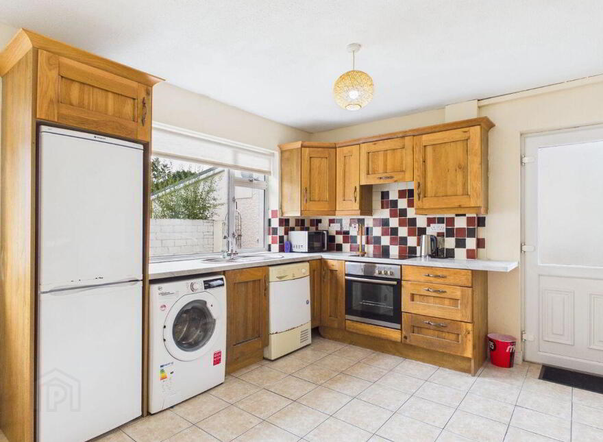 10 Curragh Park, Tuam, H54E825