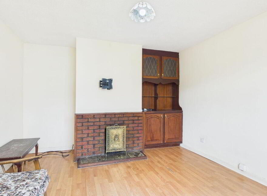 10 Curragh Park, Tuam, H54E825