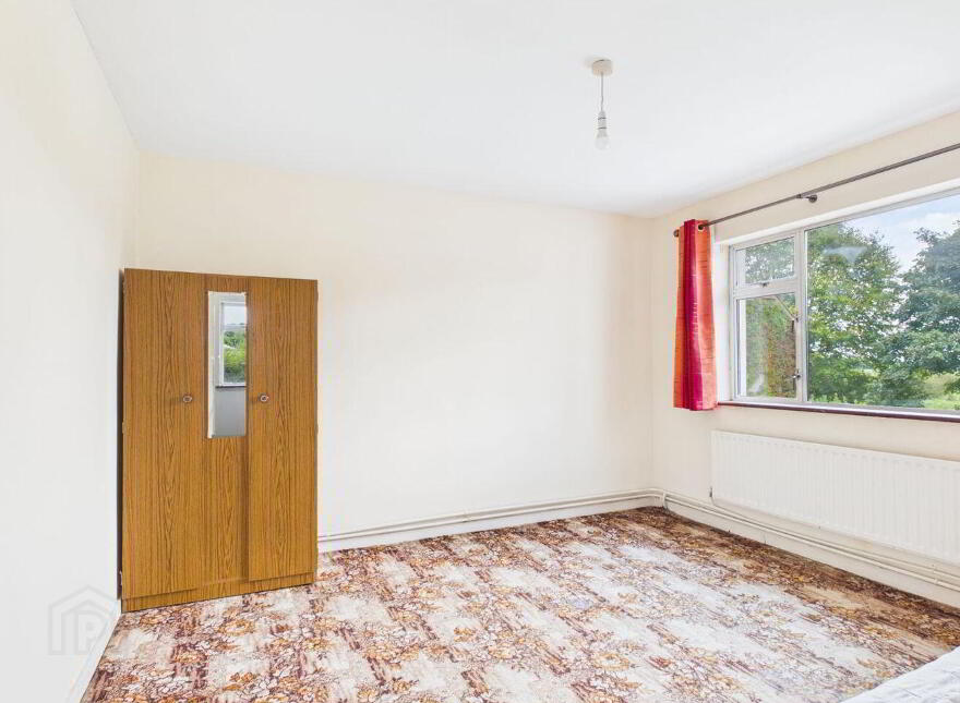 10 Curragh Park, Tuam, H54E825
