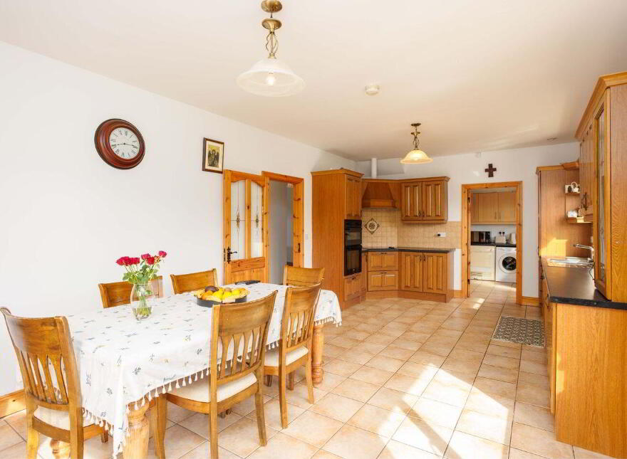 Knocknageeha, Gneeveguilla, Rathmore, P51N6P4
