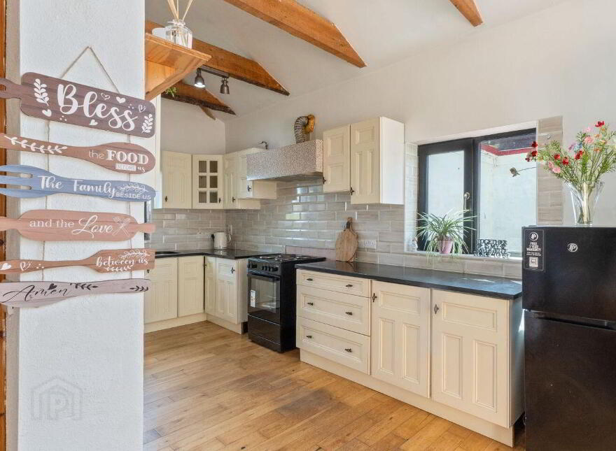 Ballintleva, Belclare, Tuam, H54WV30