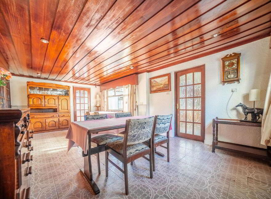 Ballina Road, Foxford, F26CH79