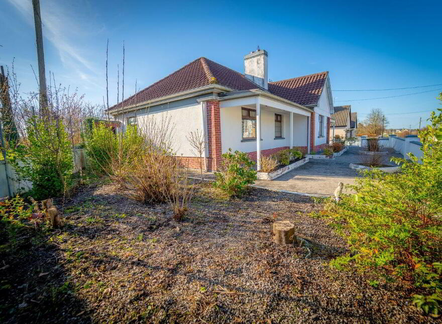 Ballina Road, Foxford, F26CH79