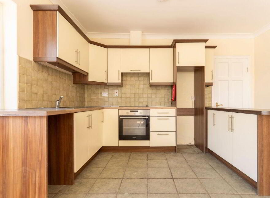 Claremorris Road, Friarsquarter, Ballinrobe, F31DX37