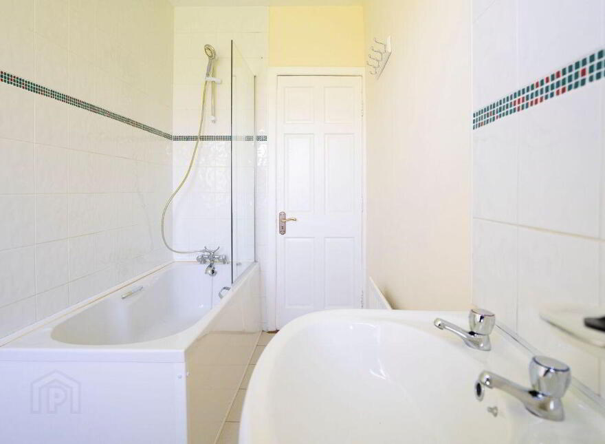 Claremorris Road, Friarsquarter, Ballinrobe, F31DX37
