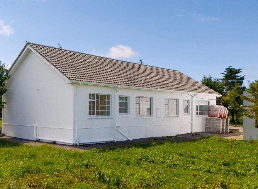 Claremorris Road, Friarsquarter, Ballinrobe, F31DX37