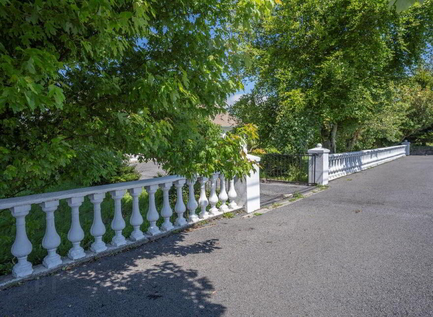 Claremorris Road, Friarsquarter, Ballinrobe, F31DX37