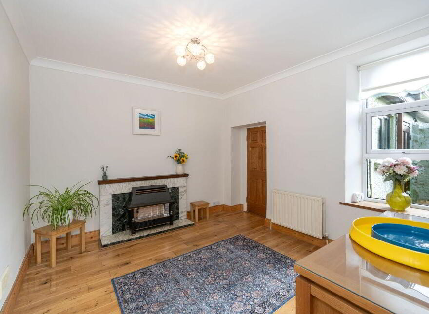 12 Saint Joseph's Terrace, Gould Street, The Lough, T12K7PX