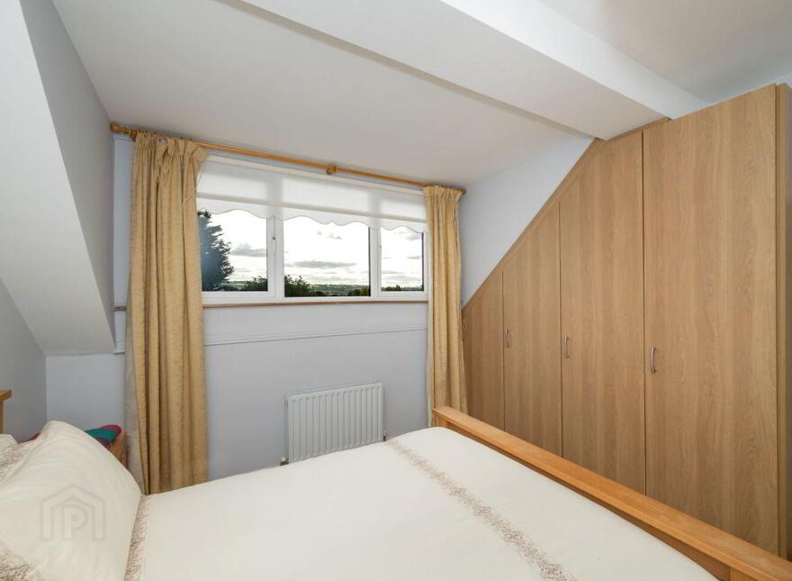 12 Saint Joseph's Terrace, Gould Street, The Lough, T12K7PX