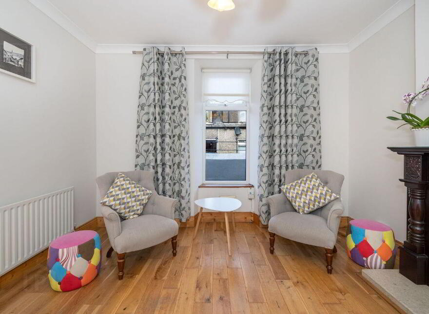 12 Saint Joseph's Terrace, Gould Street, The Lough, T12K7PX
