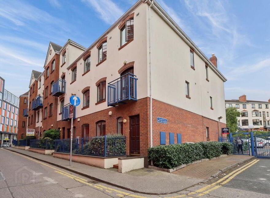 129 New Row Square, Dublin 8, D08DHC4