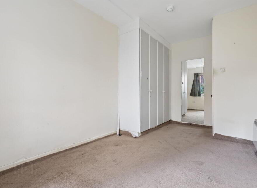 129 New Row Square, Dublin 8, D08DHC4