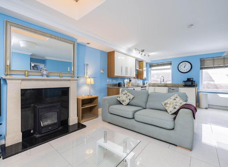Apt 3, Newpark Centre, Blackrock, Blackrock, A94WK72