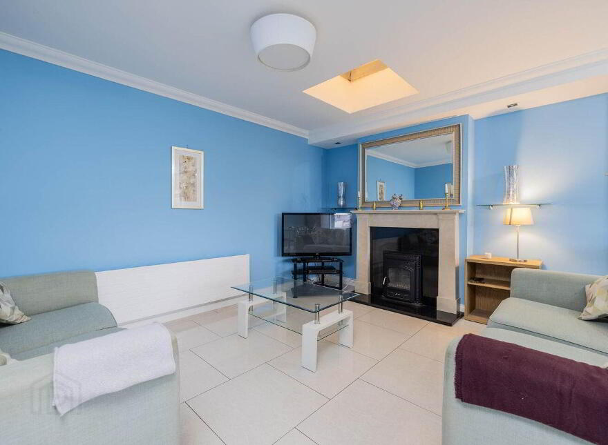 Apt 3, Newpark Centre, Blackrock, Blackrock, A94WK72