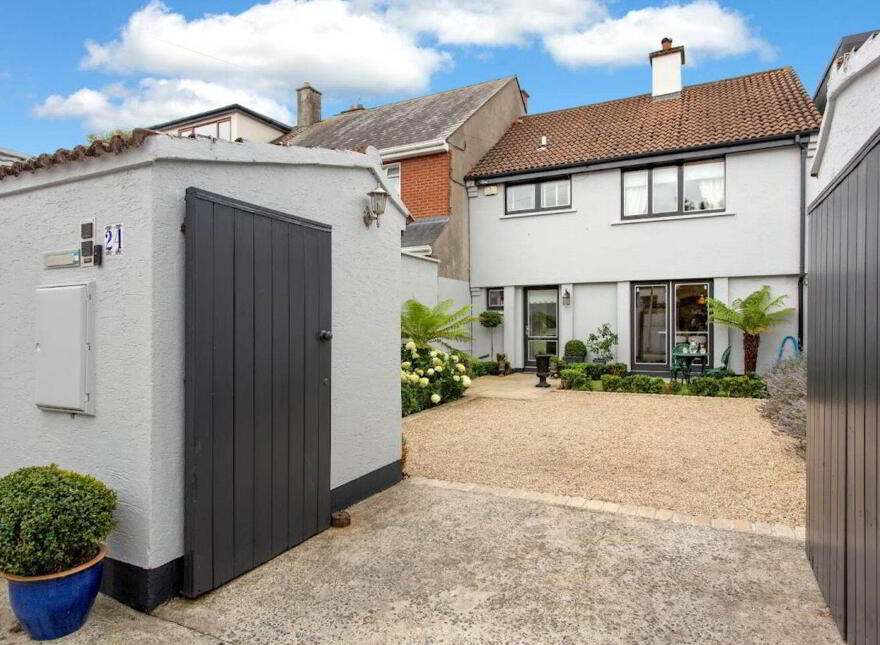 Killasser Mews, 24 Morehampton Lane, Donnybrook, Donnybrook, D04F6F2