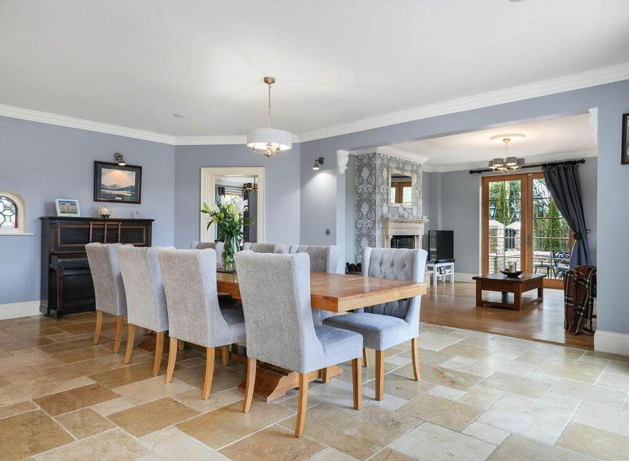 An Teach Buí, Rathmore, Athboy, C15T1W3