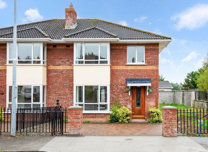 53 St Davids Park, Artane, Dublin 5, D05A3W4