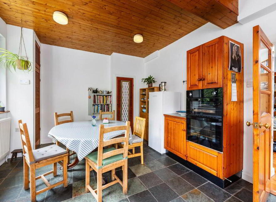 53 Dollymount Park, Clontarf, Clontarf, D03H981