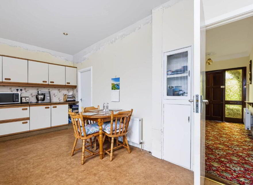 4 Windsor Park, Monkstown, A94N8F7