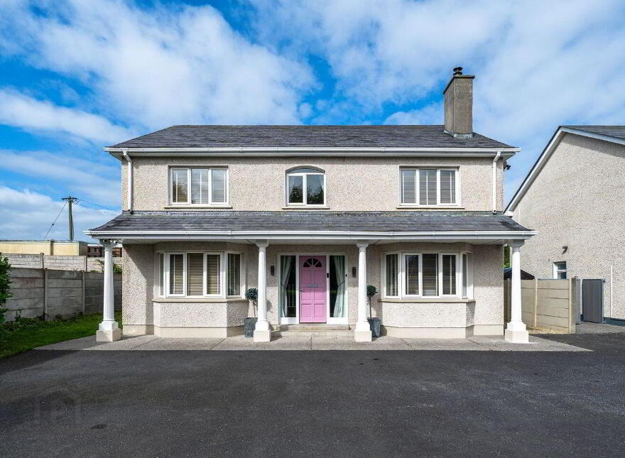 Market Hill, Ballymore, N91F2R2
