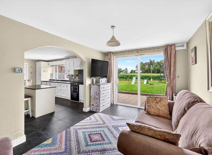 Market Hill, Ballymore, N91F2R2