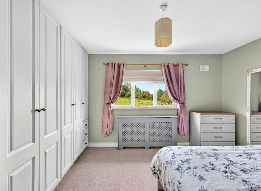 Market Hill, Ballymore, N91F2R2