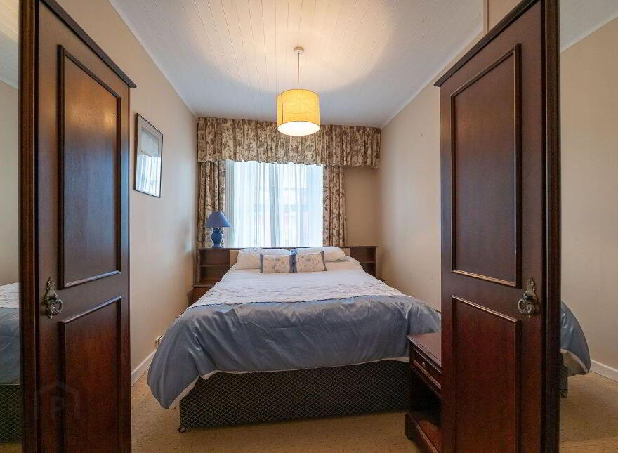 Patrick Street, Templemore, E41KC82