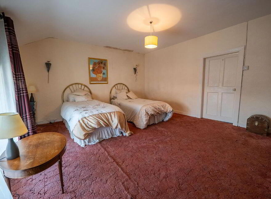 Patrick Street, Templemore, E41KC82