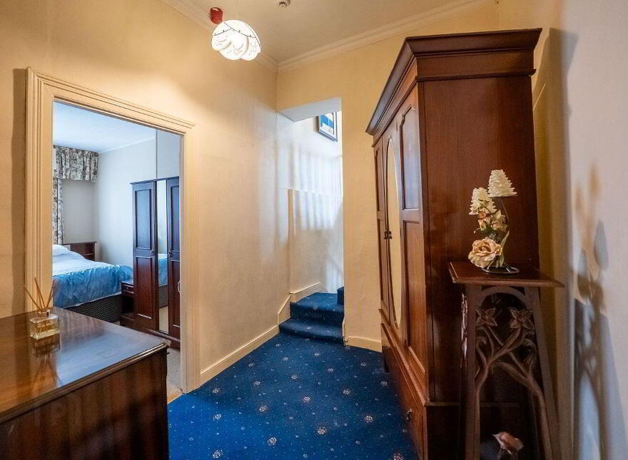 Patrick Street, Templemore, E41KC82