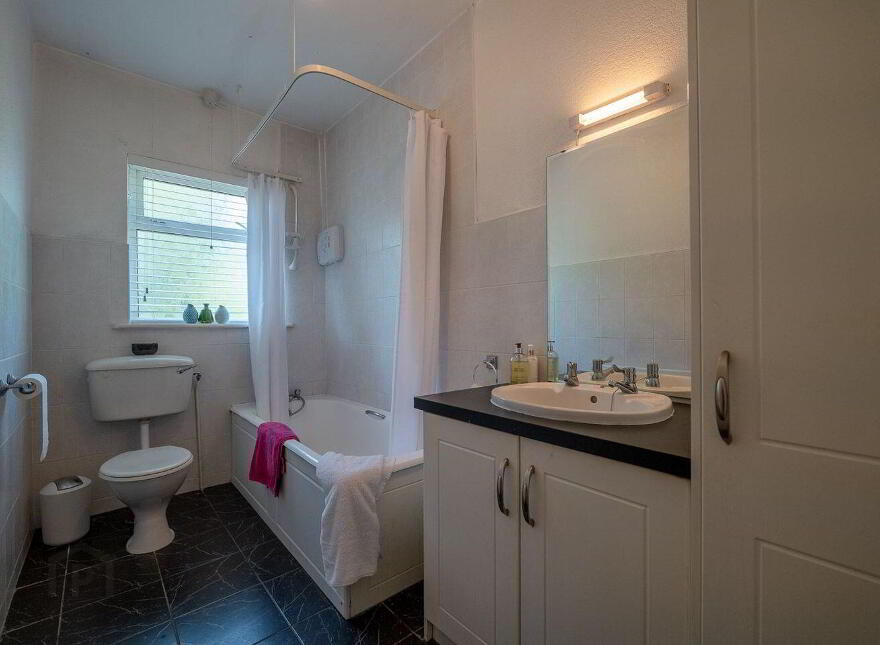 Kiltillane, Templemore, E41K236
