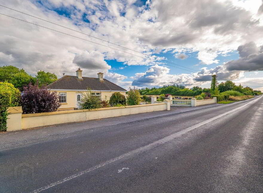 The Cobbs, Templemore, E41NX32