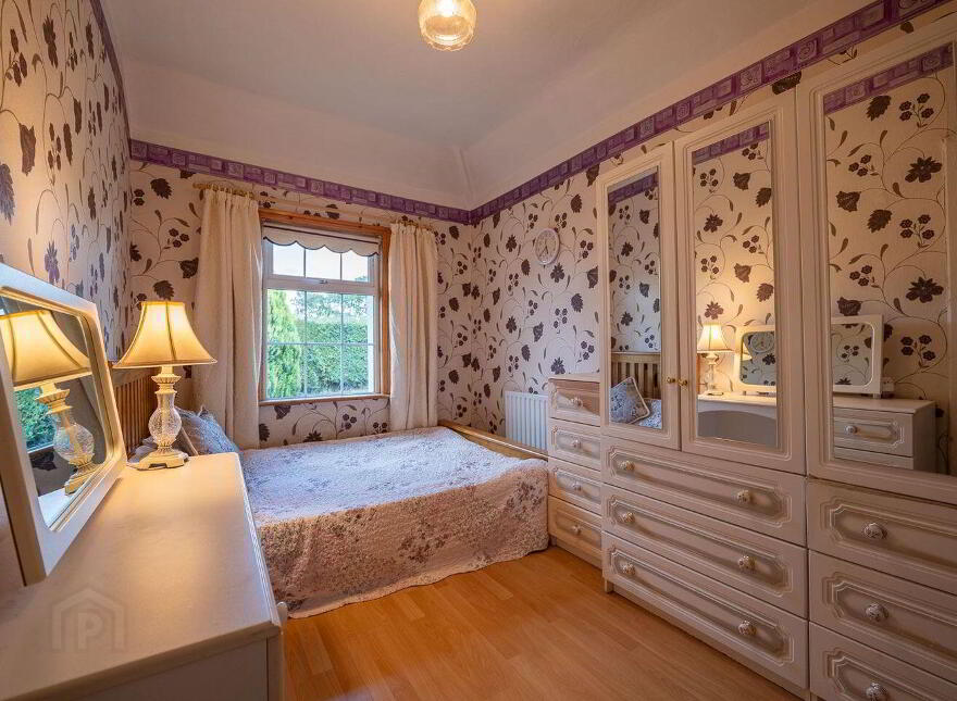 The Cobbs, Templemore, E41NX32