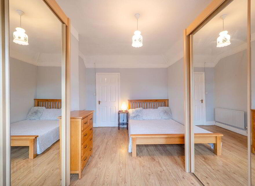 The Cobbs, Templemore, E41NX32