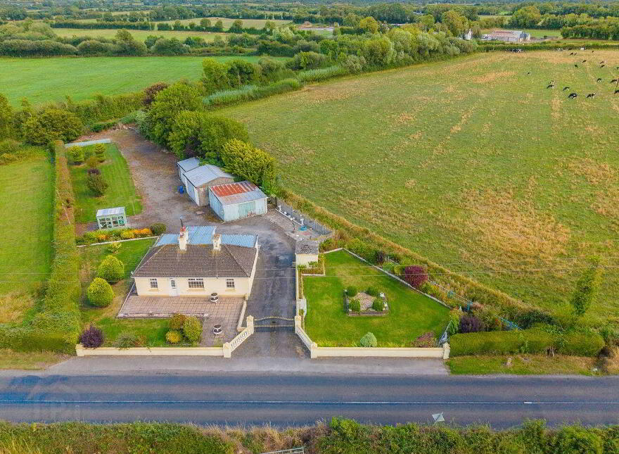 The Cobbs, Templemore, E41NX32