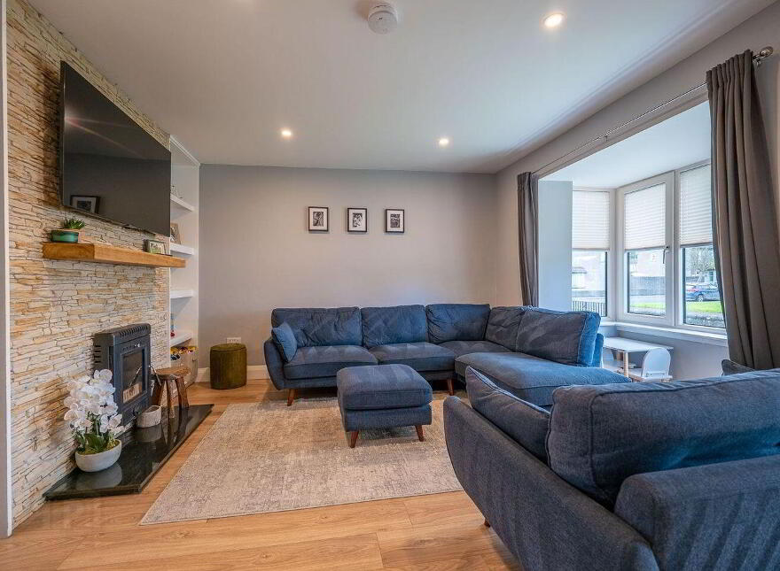35 Railway View, Templemore, E41XT92