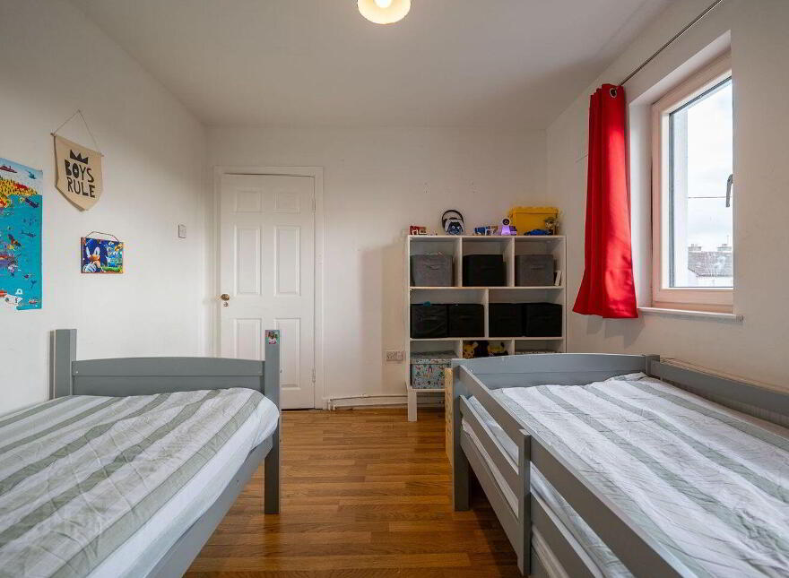 35 Railway View, Templemore, E41XT92
