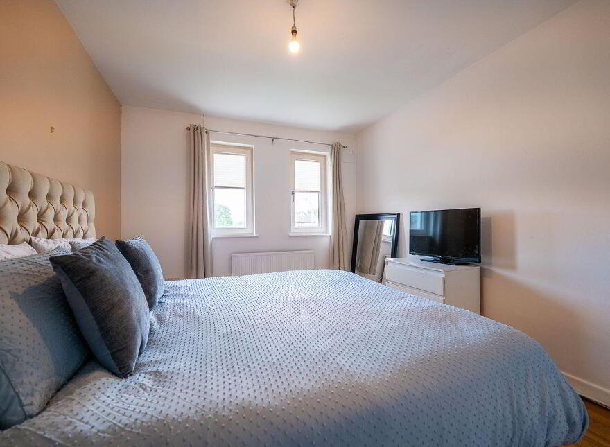 35 Railway View, Templemore, E41XT92