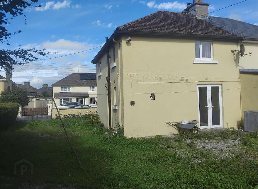 23 Sarsfield Street, Thurles, E41P440