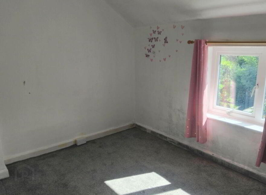 23 Sarsfield Street, Thurles, E41P440
