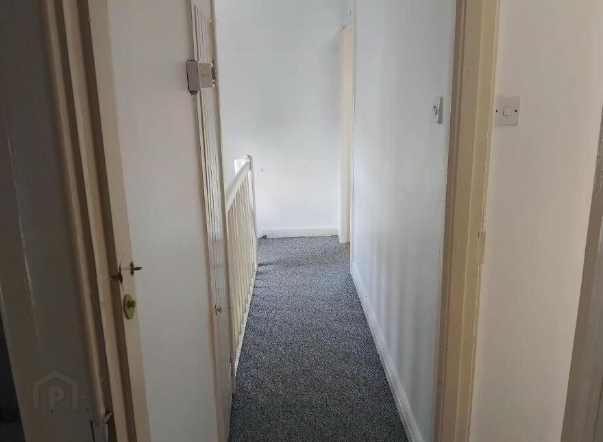 23 Sarsfield Street, Thurles, E41P440