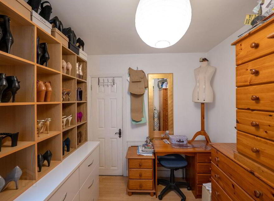 5 Slí Aoibhinn, Thurles, Borrisoleigh