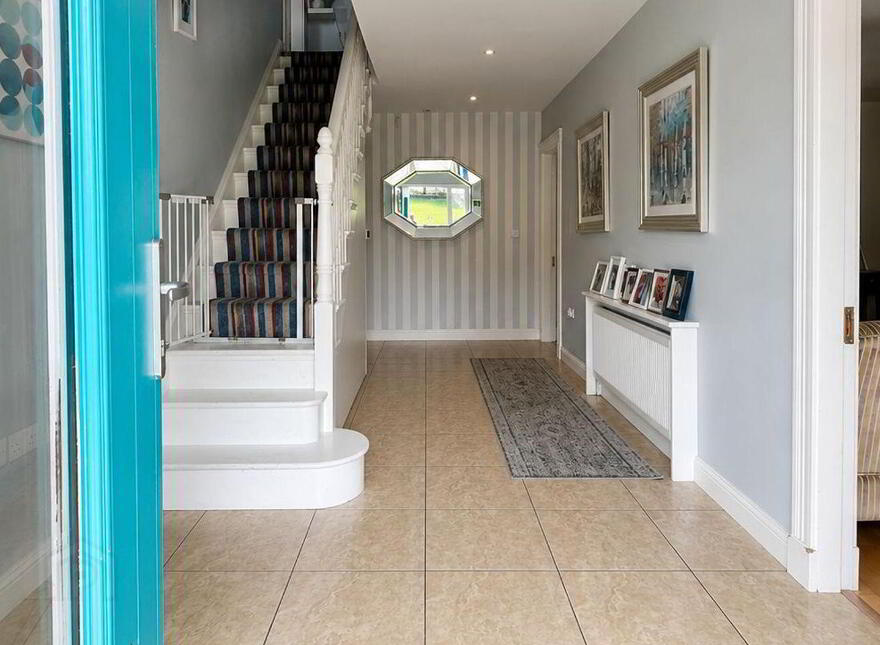 4 Na Cluainte, Killeenadeema, Loughrea, H62P865