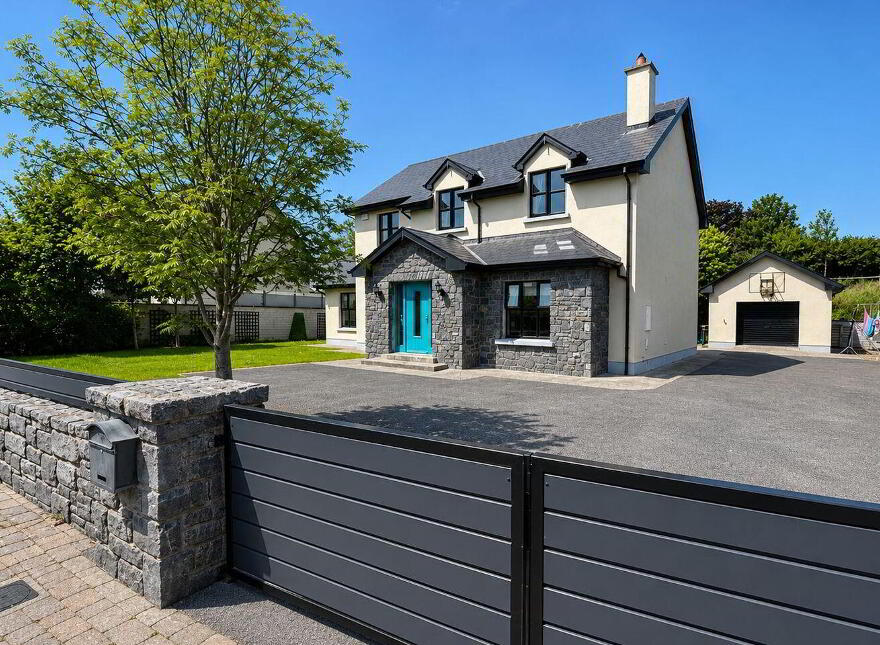 4 Na Cluainte, Killeenadeema, Loughrea, H62P865