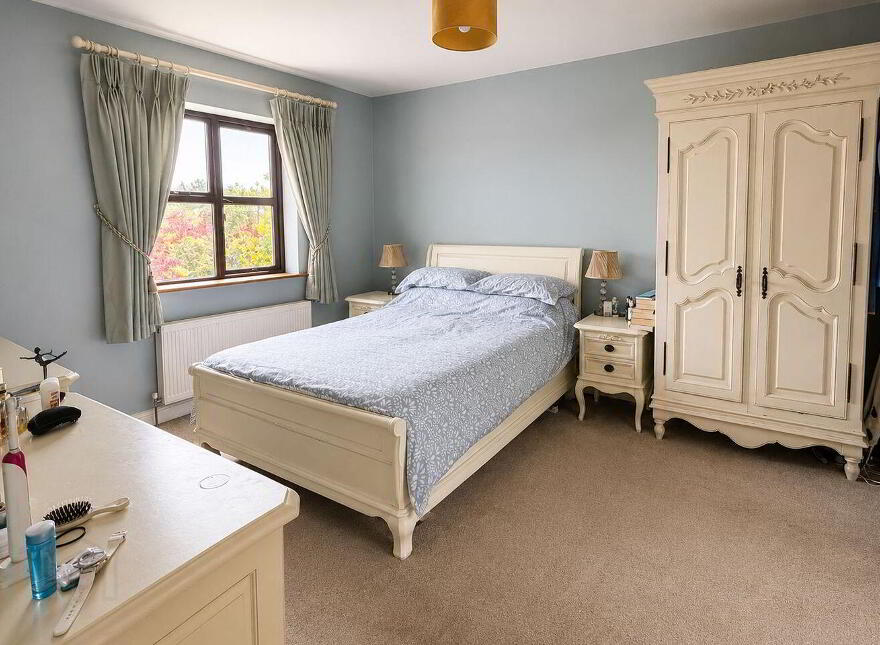 4 Na Cluainte, Killeenadeema, Loughrea, H62P865