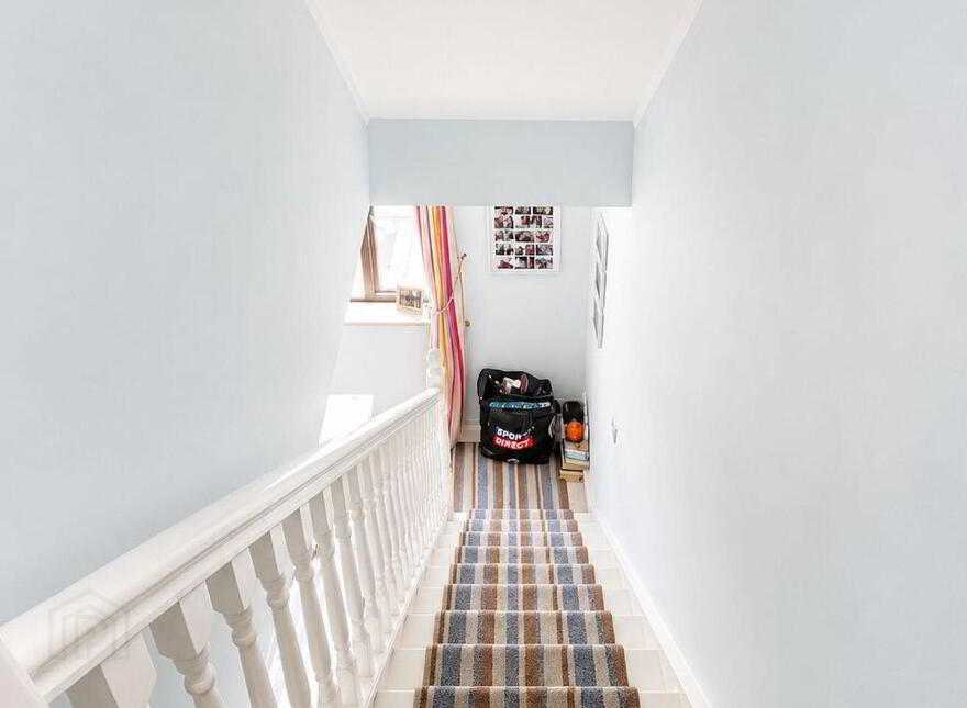 4 Na Cluainte, Killeenadeema, Loughrea, H62P865