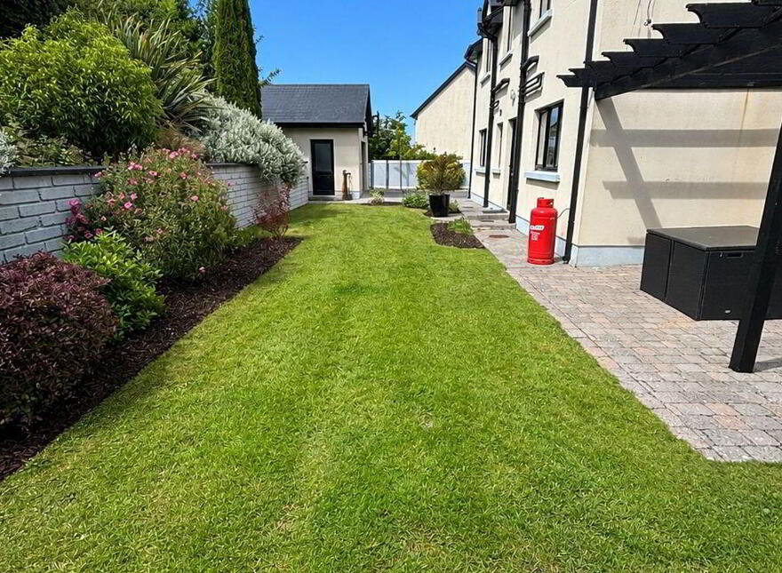 4 Na Cluainte, Killeenadeema, Loughrea, H62P865