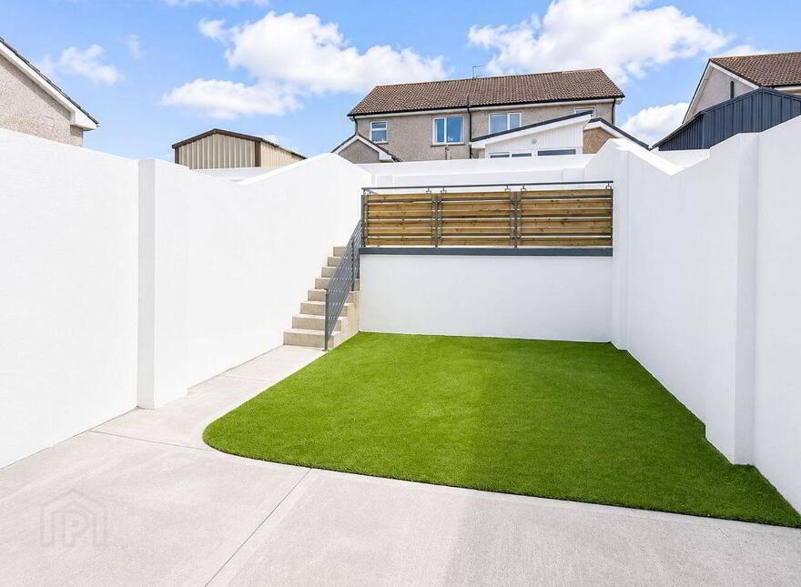 4 Leacach Ard, Danesfort Road, Loughrea, H62X858