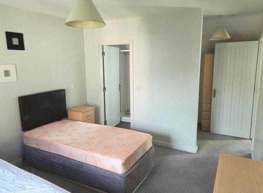 17 Bunratty Castle Gardens, Hurlers Cross, Hurlers Cross, V95E893