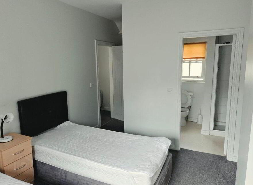 13 Bunratty Castle Gardens, Hurlers Cross, Hurlers Cross, V95KC86